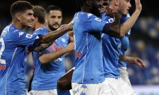 ac米兰下载-那不勒斯力克对手，展现强劲实力的简单介绍