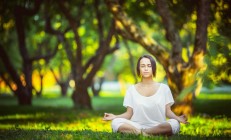 米兰体育网页版-门神孤城，库尔图瓦封神夜，捷克铁骑碾碎东瀛幻梦