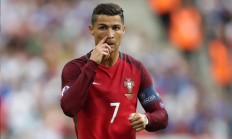 米兰登录入口-羽坛史诗，丹麦队鏖战印尼队，桃田贤斗刷新纪录之夜