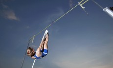 米兰体育app入口-詹姆斯爆发，太阳提前终结悬念独行侠