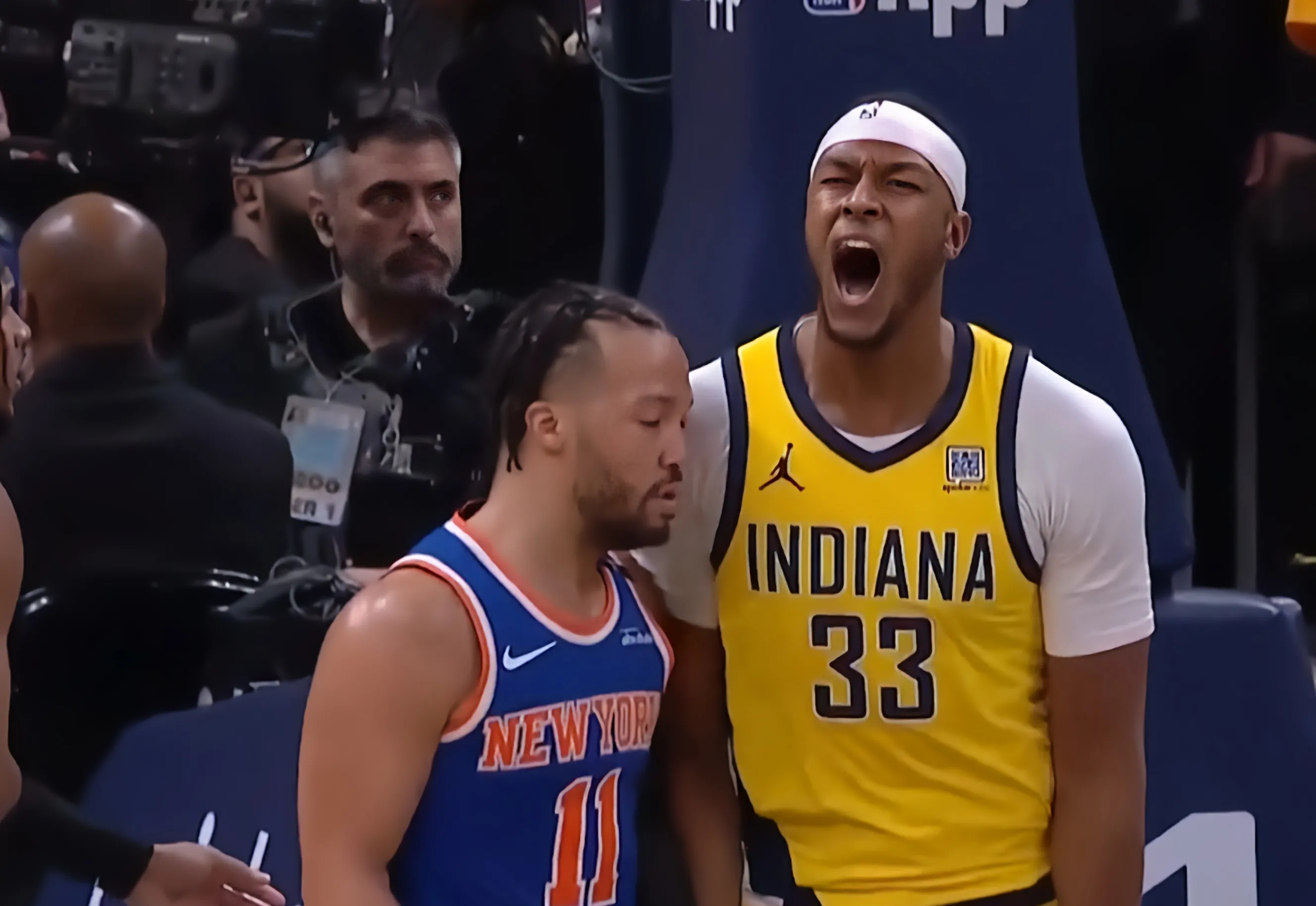 关于凯尔特人翻盘尼克斯，福克斯统治全场的信息