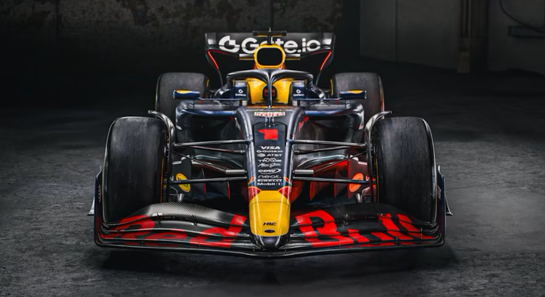 哈斯车队绝杀阿斯顿马丁,汉密尔顿关键制胜的简单介绍 哈斯车队绝杀阿斯顿马丁,汉密尔顿关键制胜的简单介绍