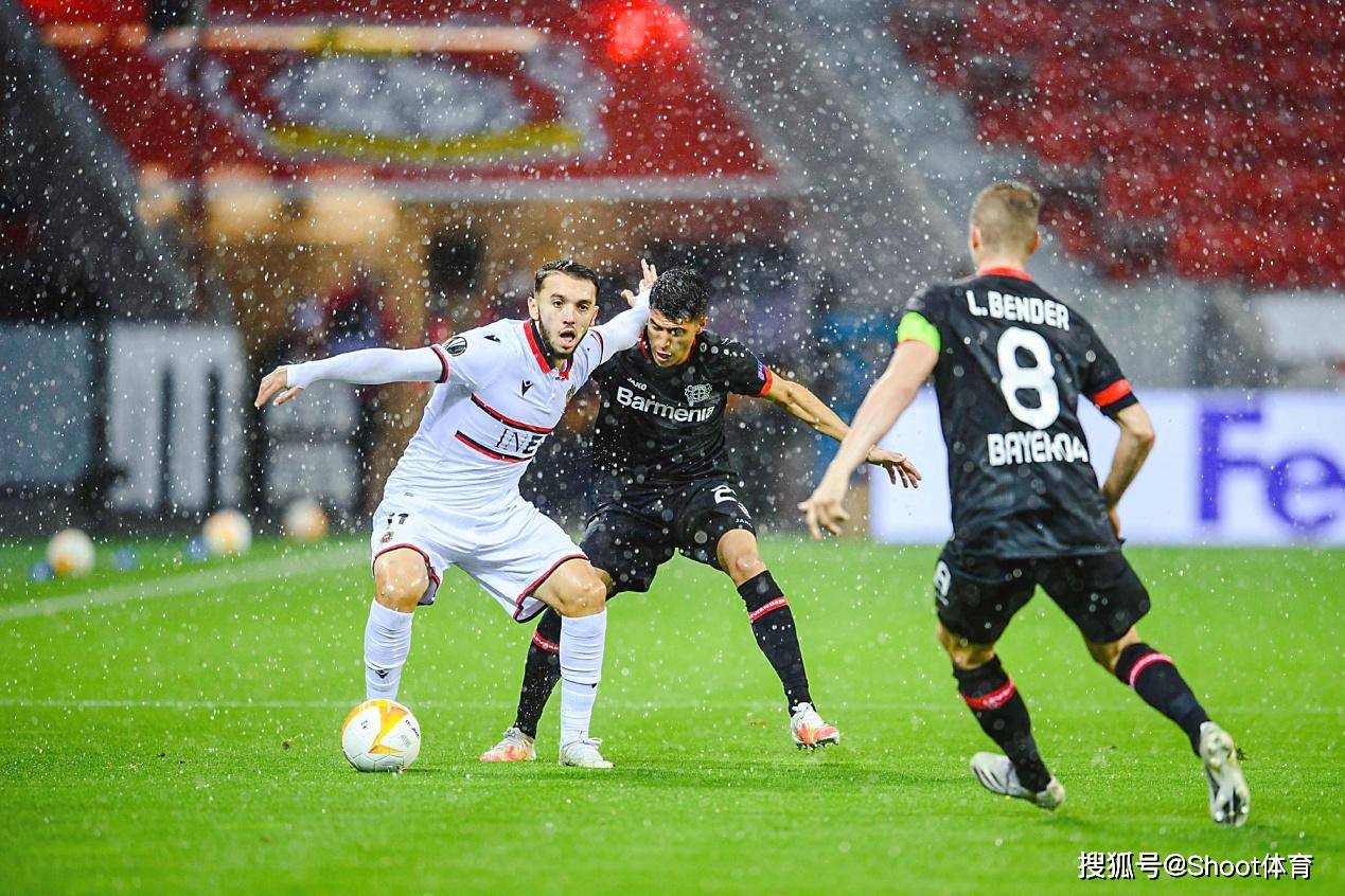 法国队碾压日本队，奥恰洛夫状态火热的简单介绍