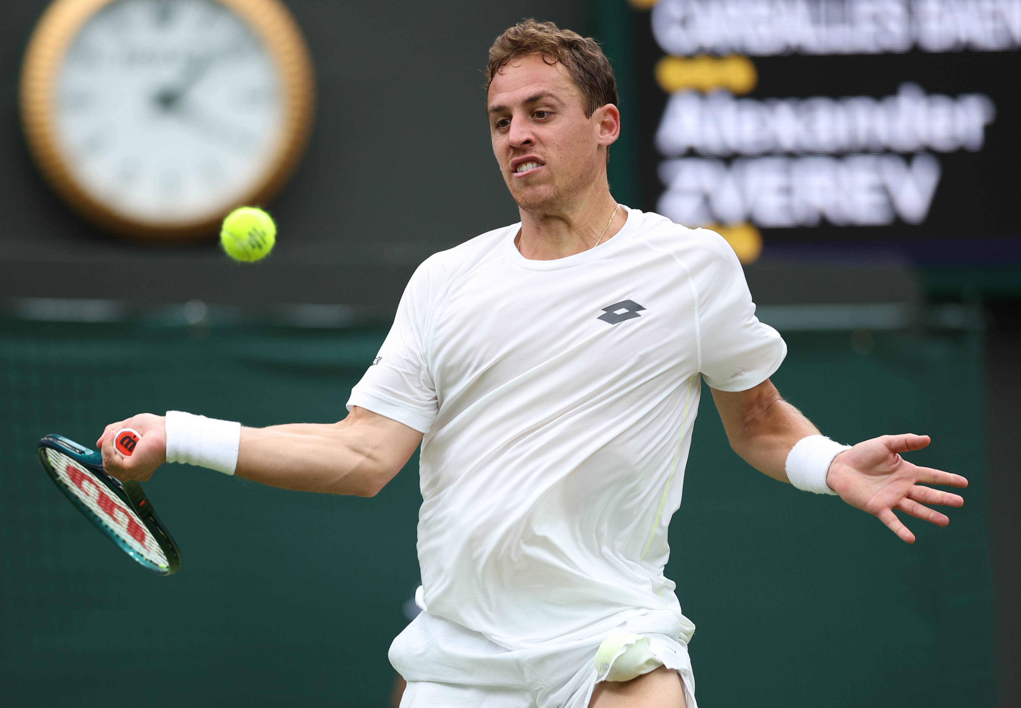 关于温网横扫联合杯，兹维列夫状态火热的信息