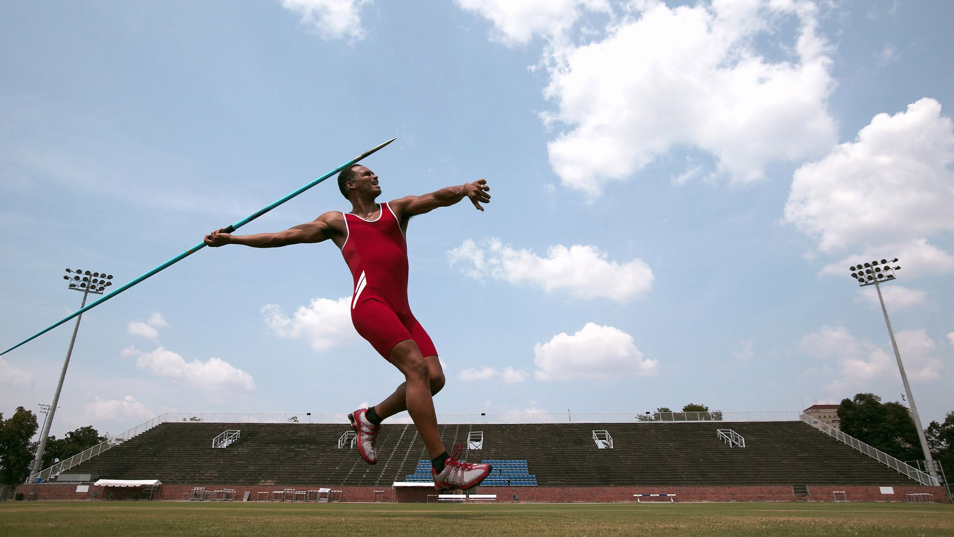 巴尔韦德的艺术与勒沃库森的洪流，当个人主宰遇上团队冲垮
